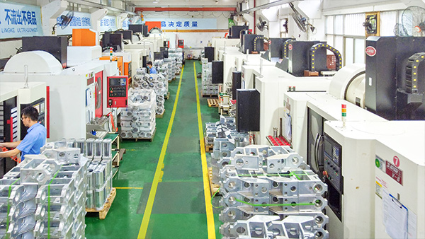 蘇州超聲波塑料焊接機(jī)：醫(yī)療器械制造的精密利器